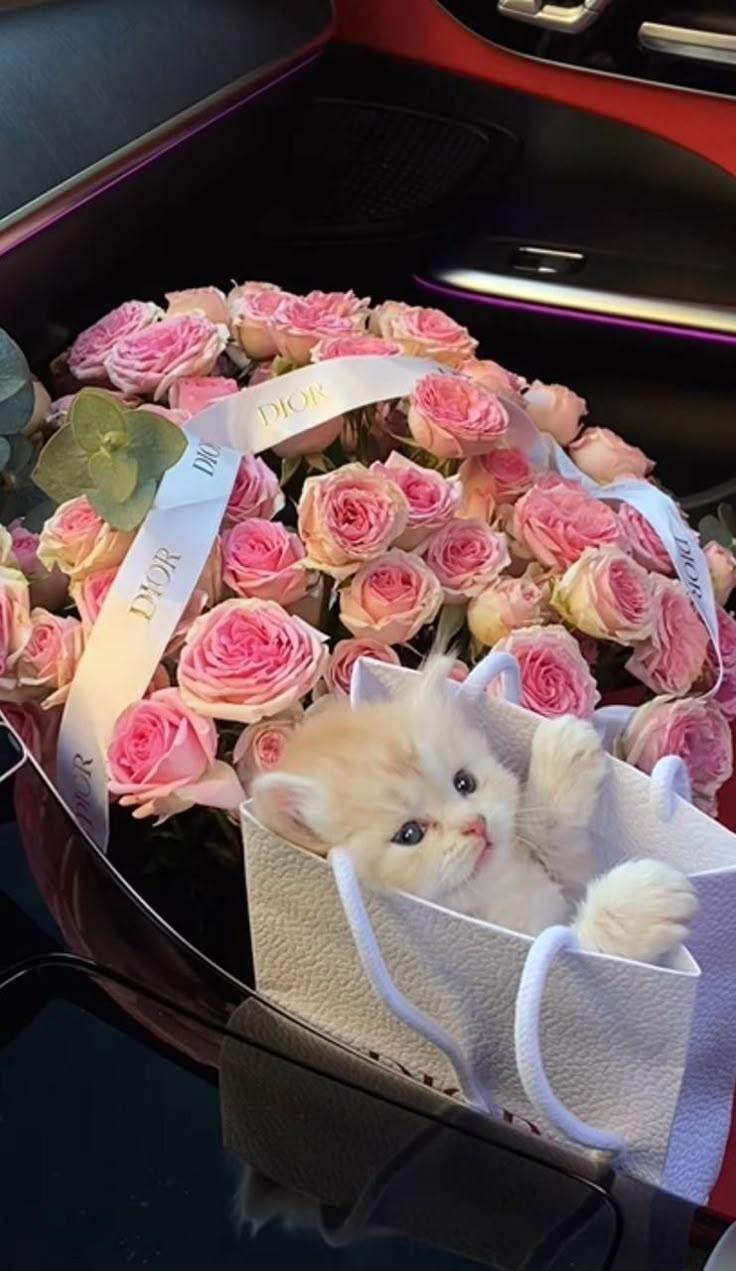 WaterCoastlinePoint workshop space where corporate flower arrangements are designed and prepared for business delivery